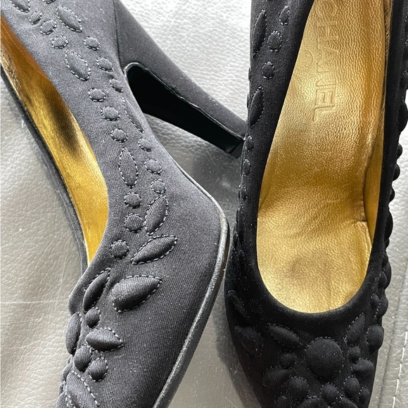 Vintage Chanel Shoes - Picture 5 of 7